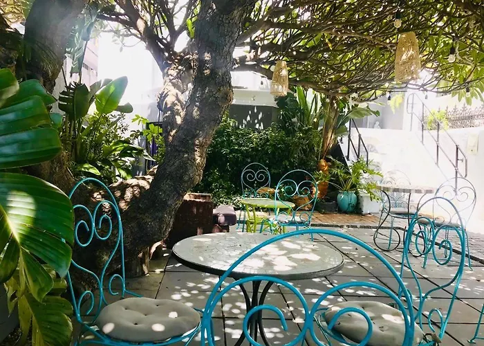 Moy Guesthouse & Backpackers
