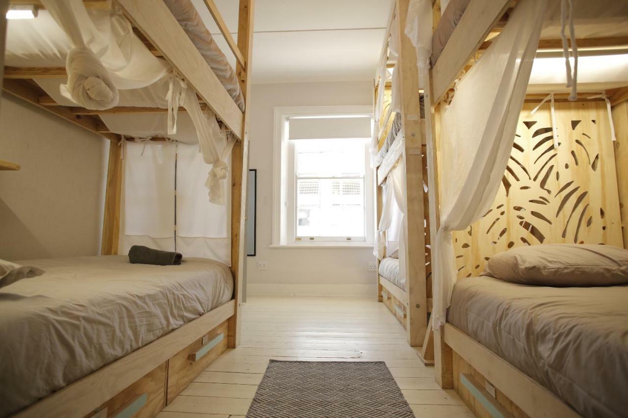 Moy & Backpackers Guest house