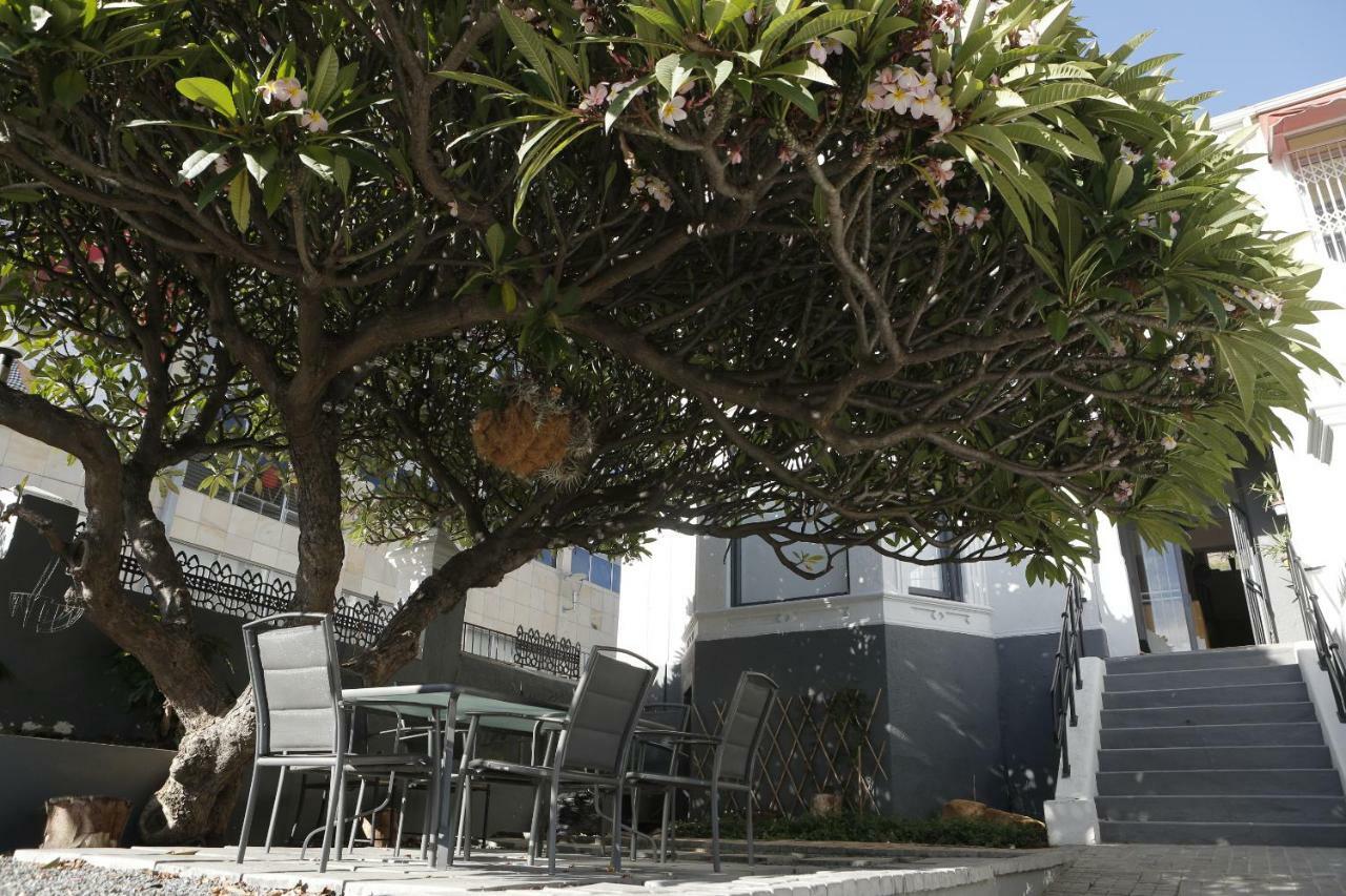 Moy & Backpackers 2* Cape Town